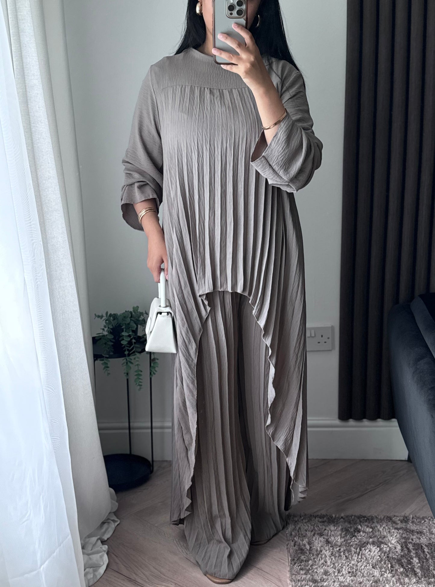 Lana Pleated Trouser and Top Set In Taupe