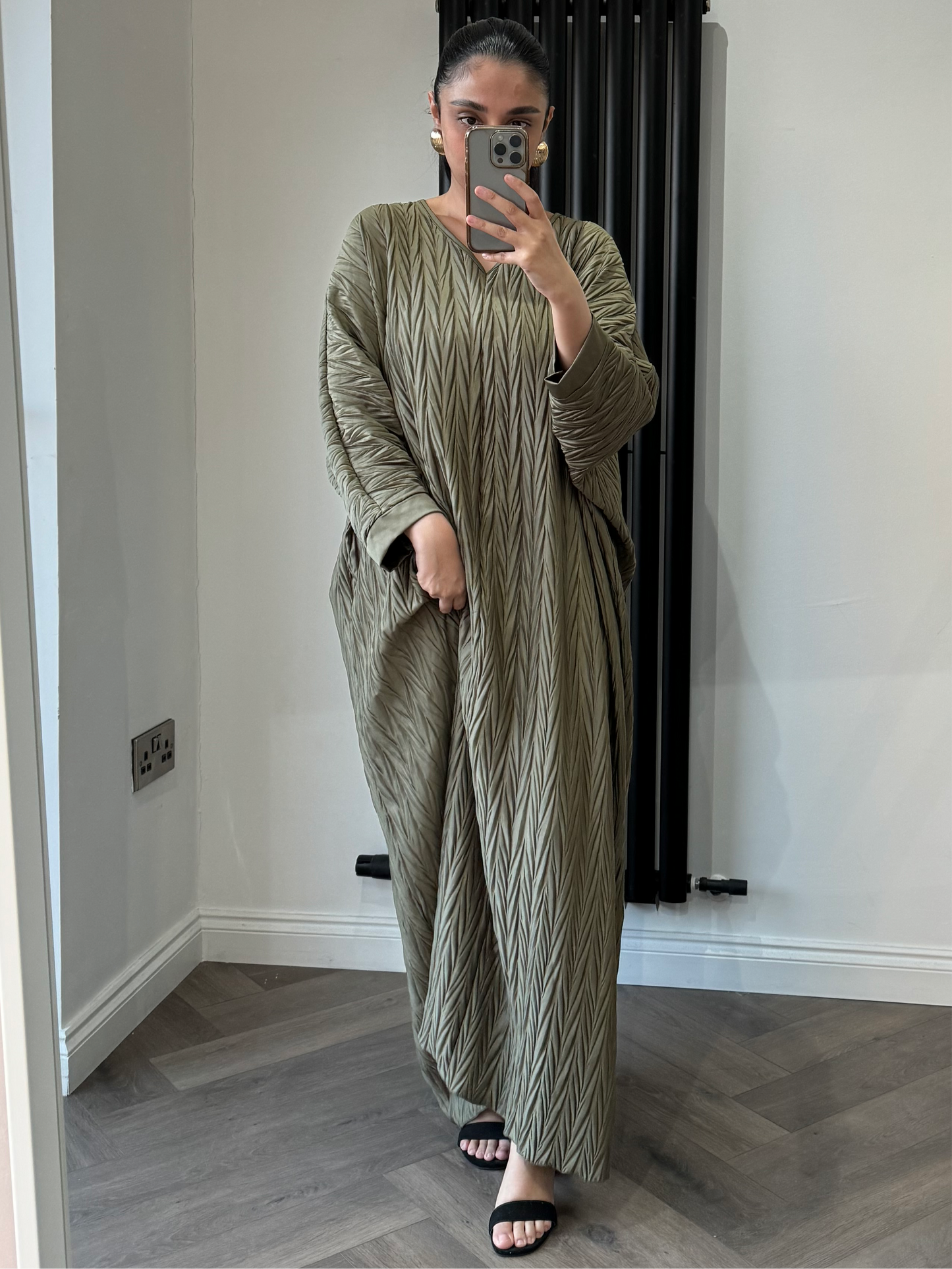 Adara Crinkle Maxi Dress In Green