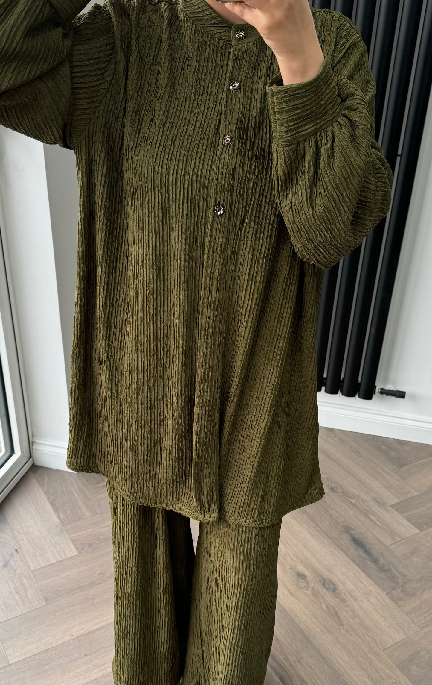 Amaya Co-ord Set In Olive