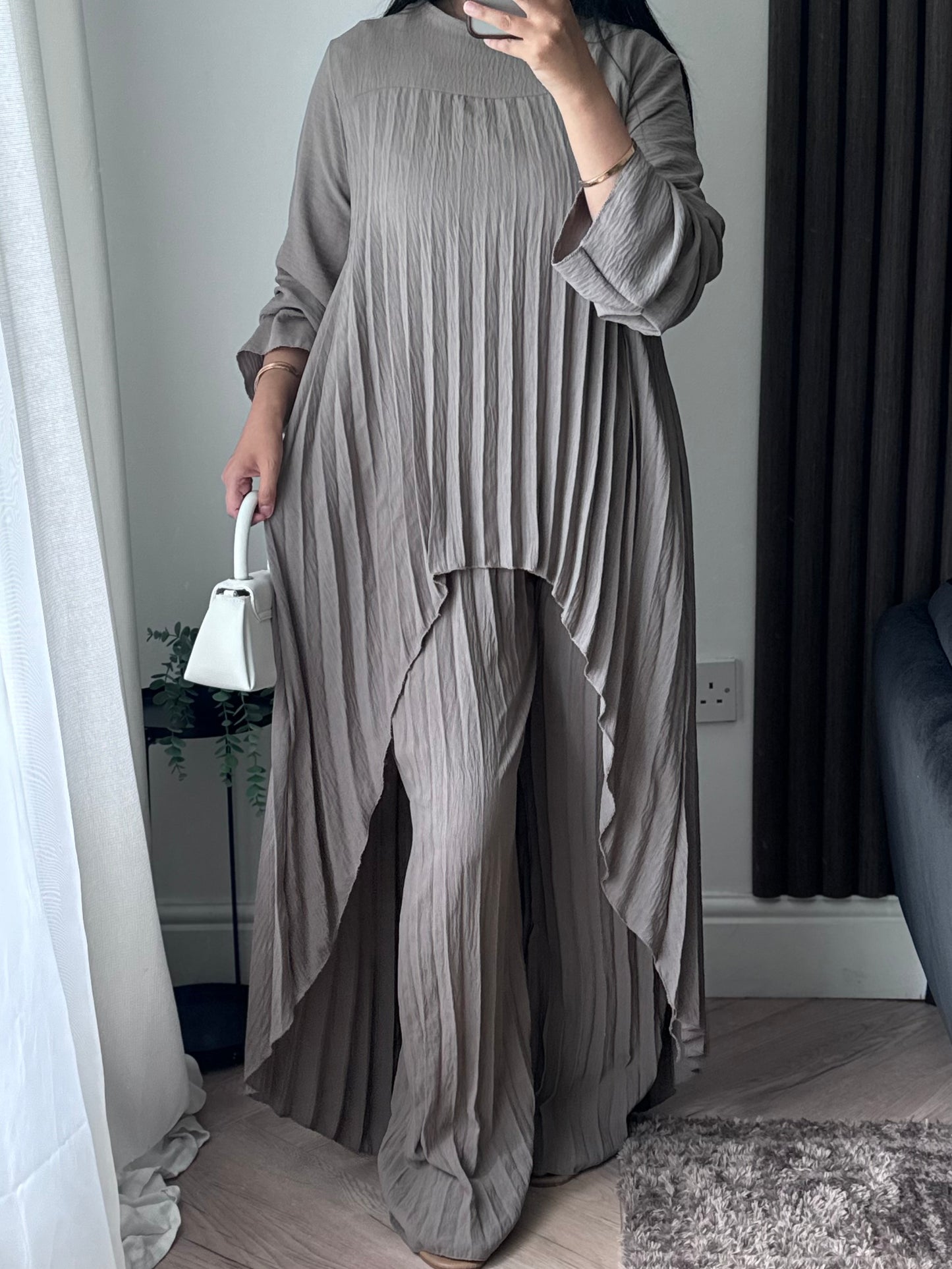 Lana Pleated Trouser and Top Set In Taupe