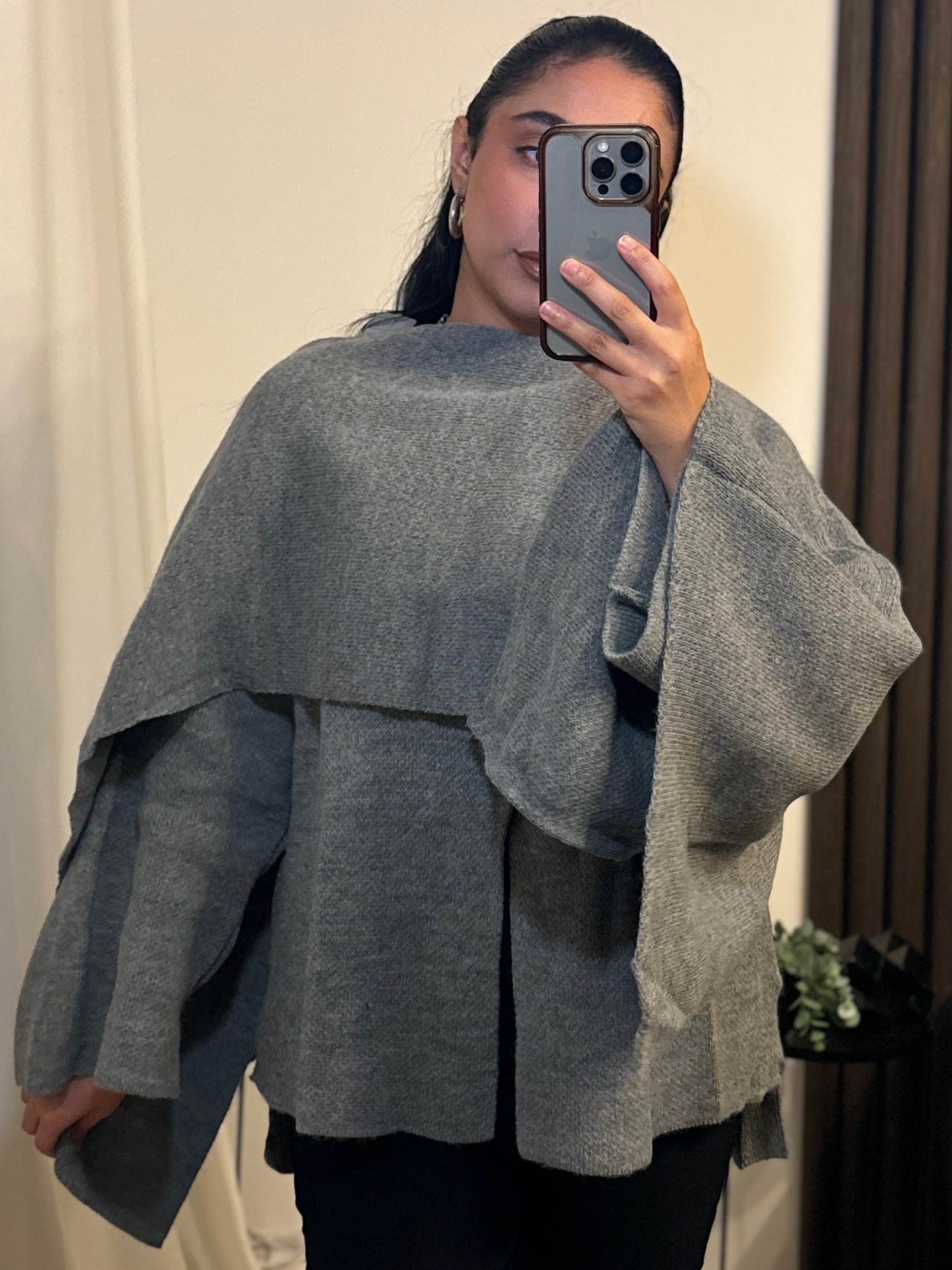 Knitted Cape With Scarf In Grey