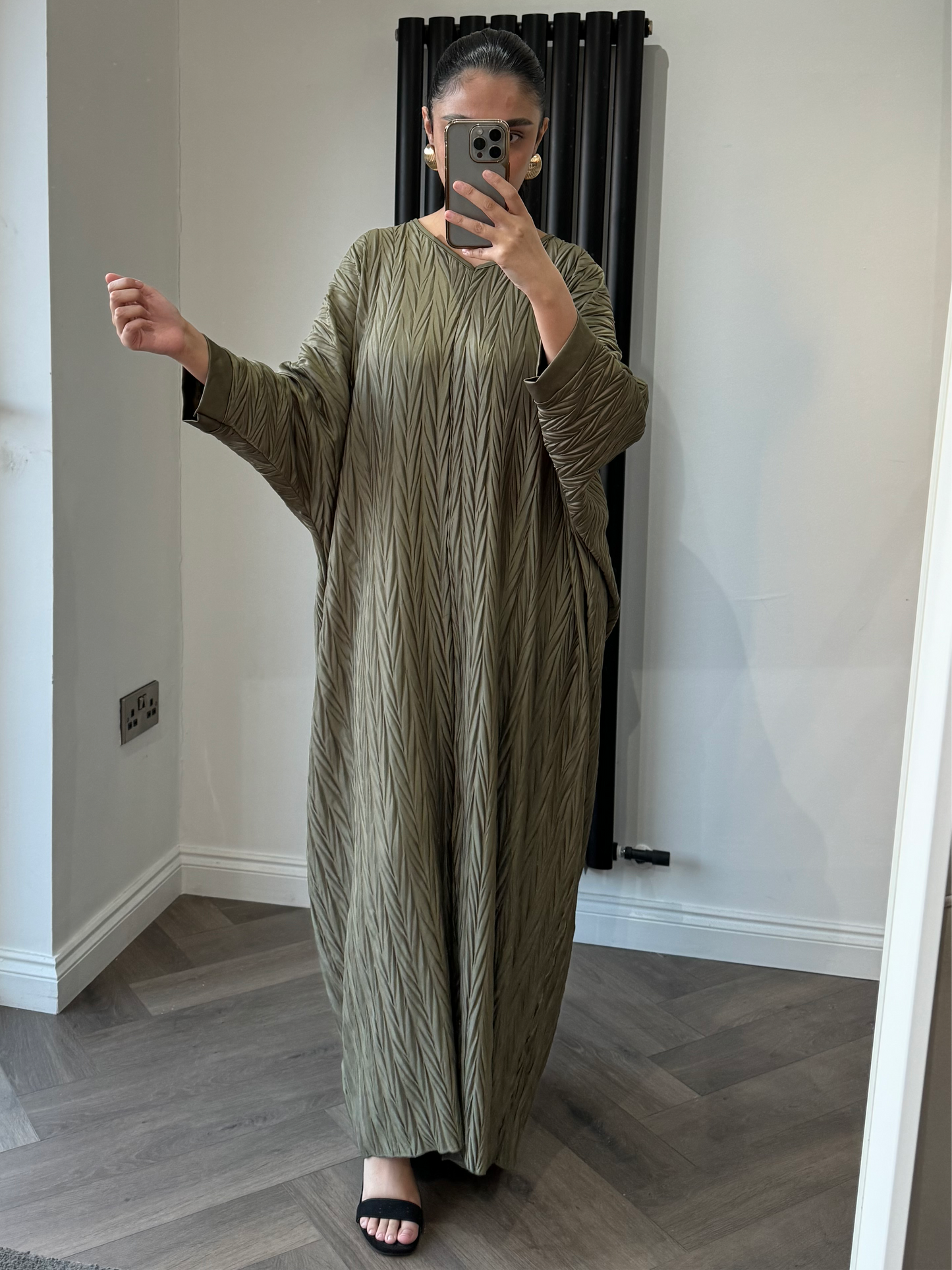 Adara Crinkle Maxi Dress In Green