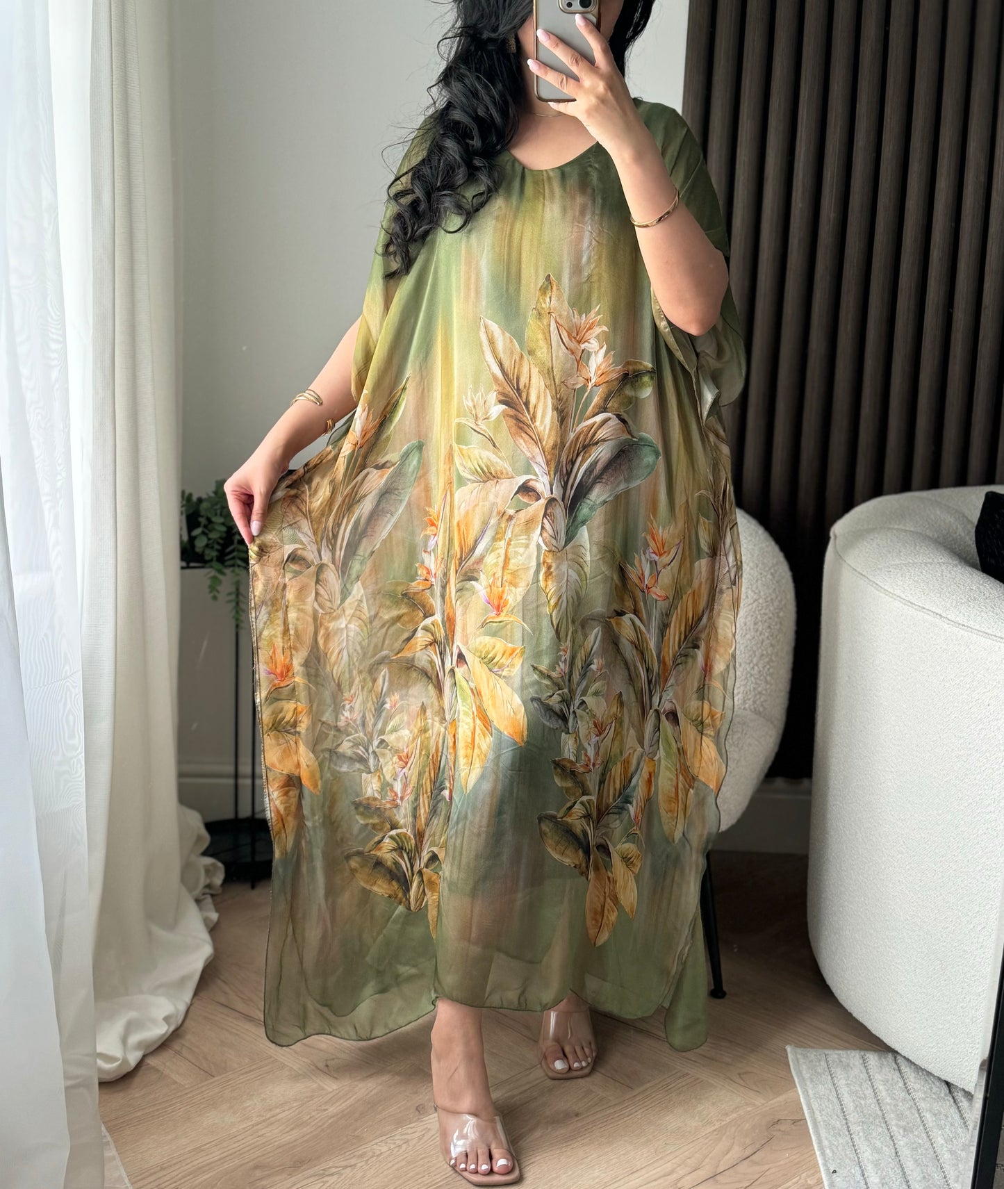 Mila Floral Kaftan In Green