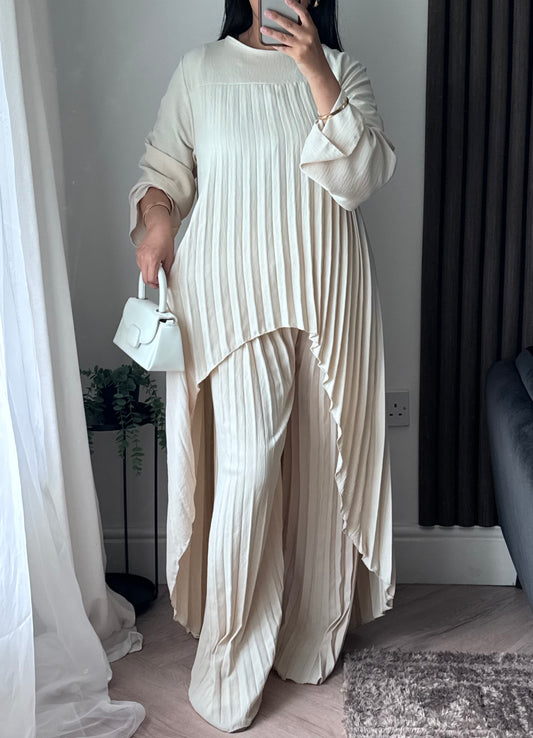 Lana Pleated Trouser and Top Set In Cream
