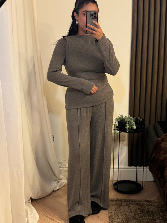 Soft Cinched In Two Piece Set in Taupe