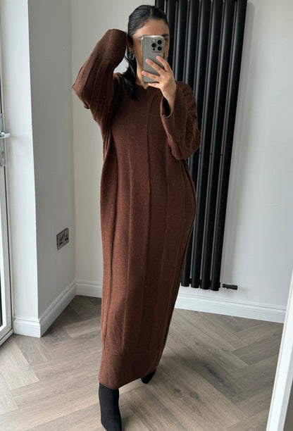 Faye Round Neck Knitted Maxi Dress in Brown