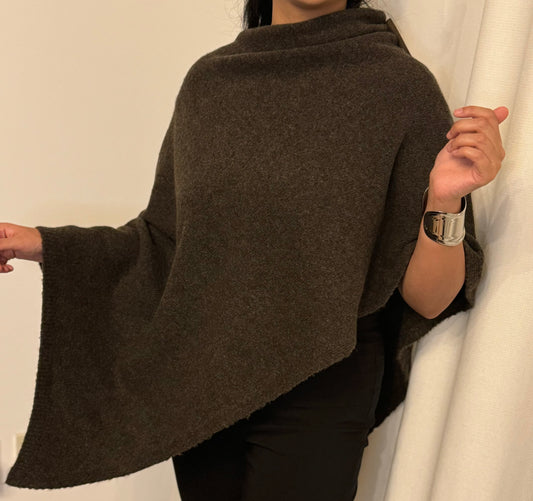Asymmetric Knit Poncho In Brown