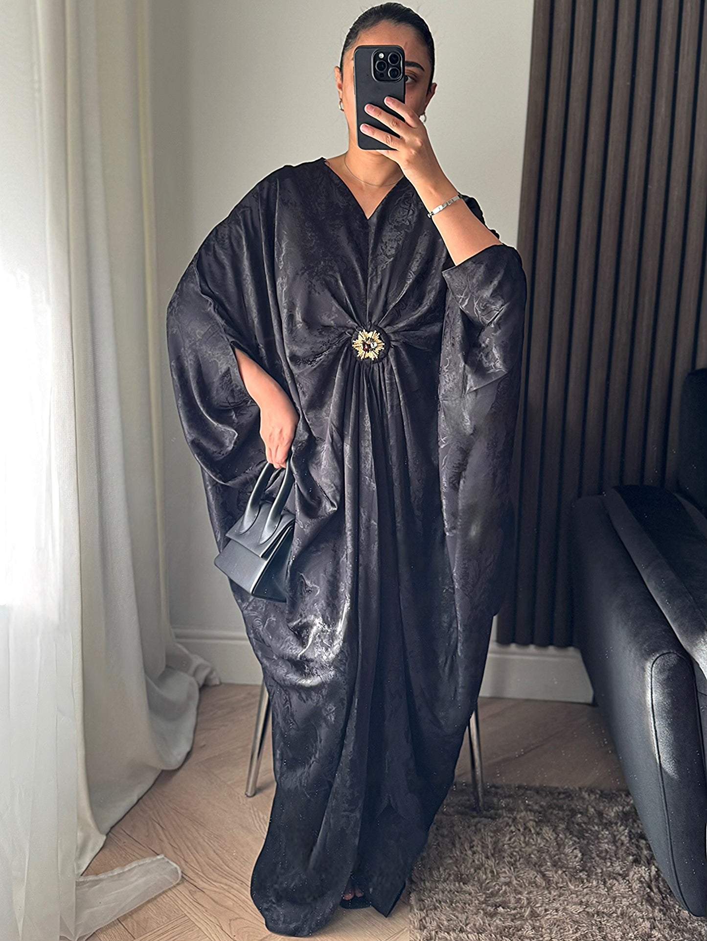 Nawar Broach Detail Kaftan In Black