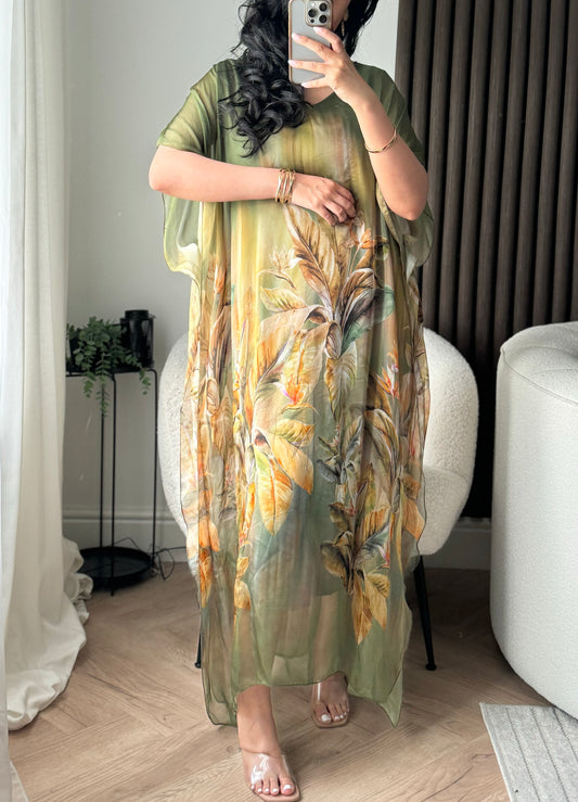 Mila Floral Kaftan In Green