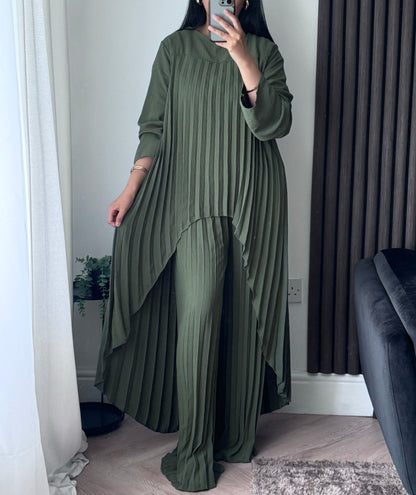 Lana Pleated Trouser and Top Set In Green